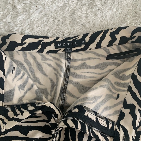 Motel Rocks Zebra Pants - Picture 3 of 4